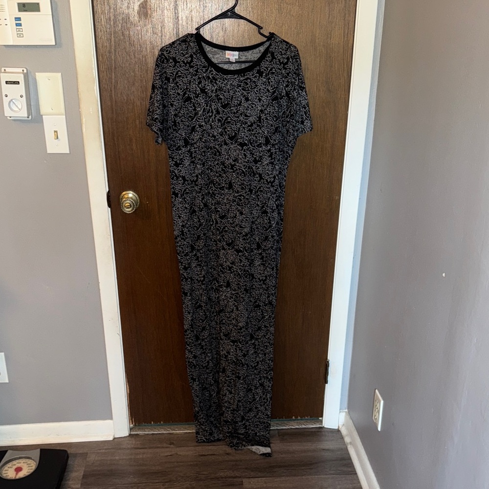LuLaRoe Black and Gray Patterned Maxi Dress